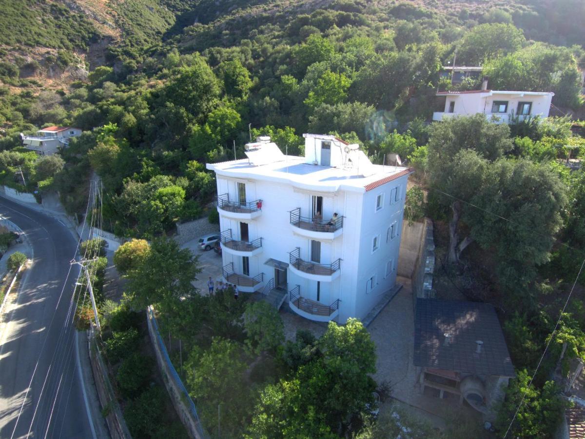 Apartments Vila Emiliano Borsh Eksteriør bilde